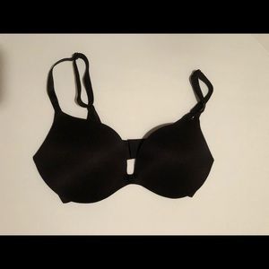 New without tags Victoria’s Secret bra
